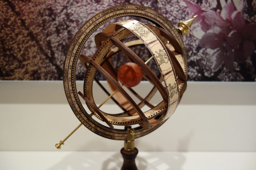 Esfera Armilar Tycho De Brahe peque a EXPLORAR EL COSMOS esfera-armilar-tycho-de-brahe-peque-a-explorar-el-cosmos